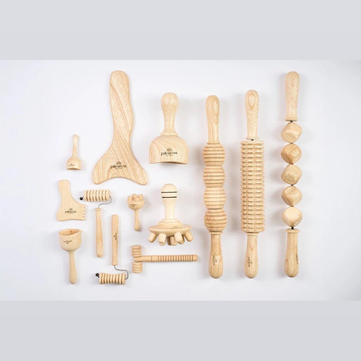 Maderotherapie Set 13-teilig aus Naturholz komplett ausgelegt