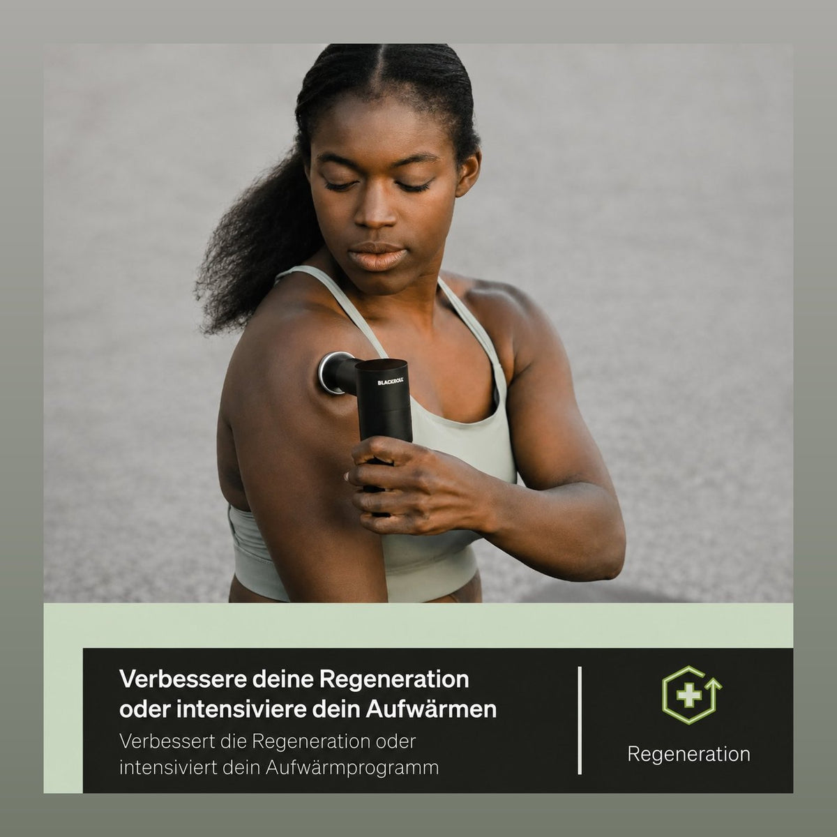 Anwendung der Blackroll Faszienpistole am Arm