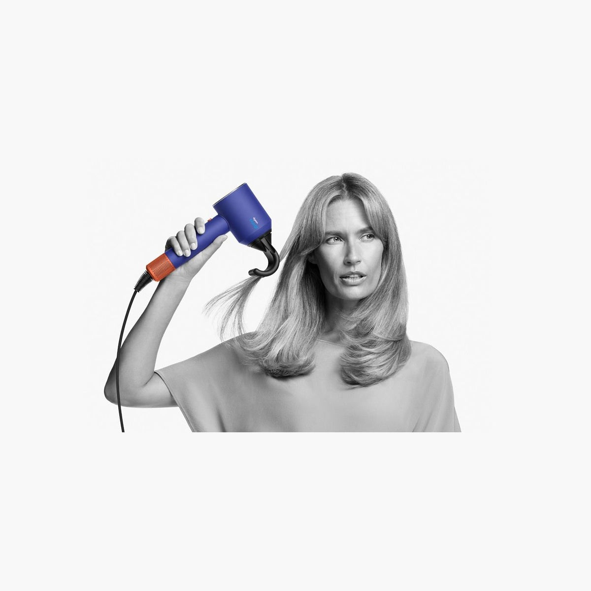 Glattes Haarergebnis mit dem Dyson Supersonic Nural